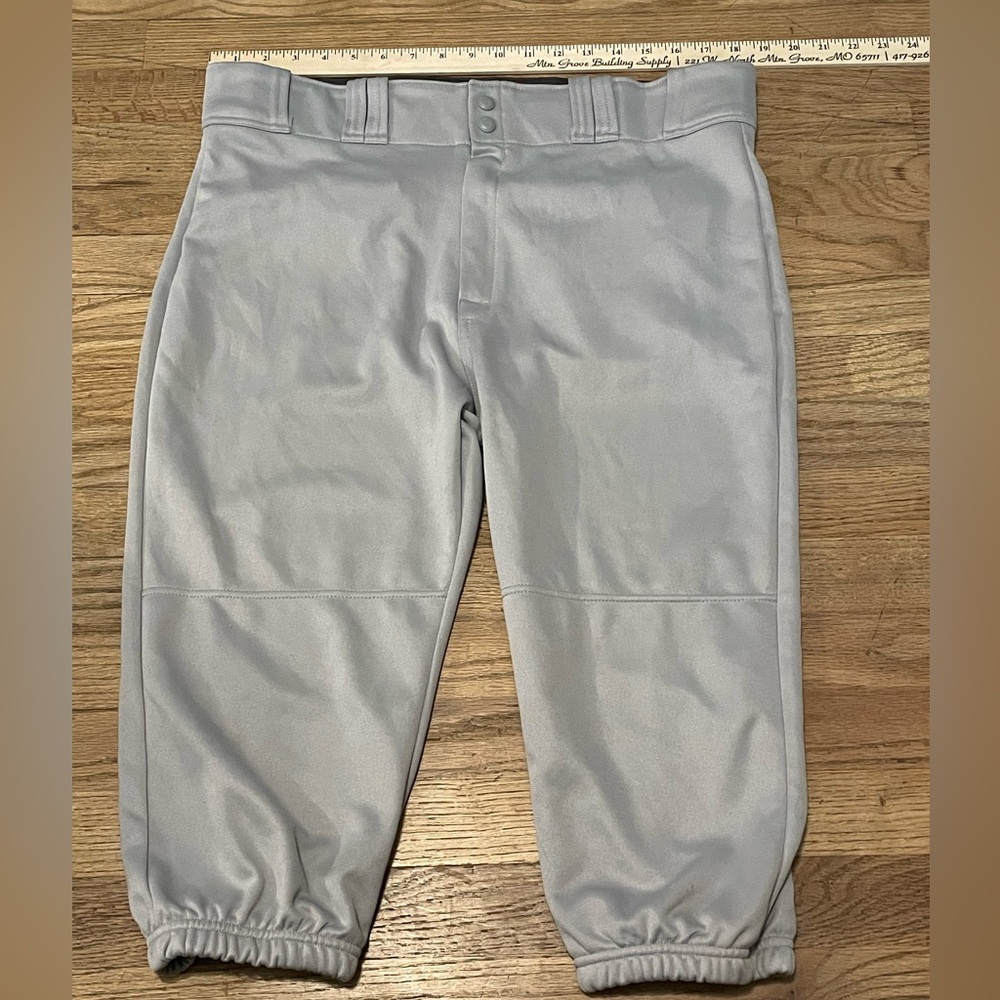 Easton‎ XL pants gray spot that looks like slid on.